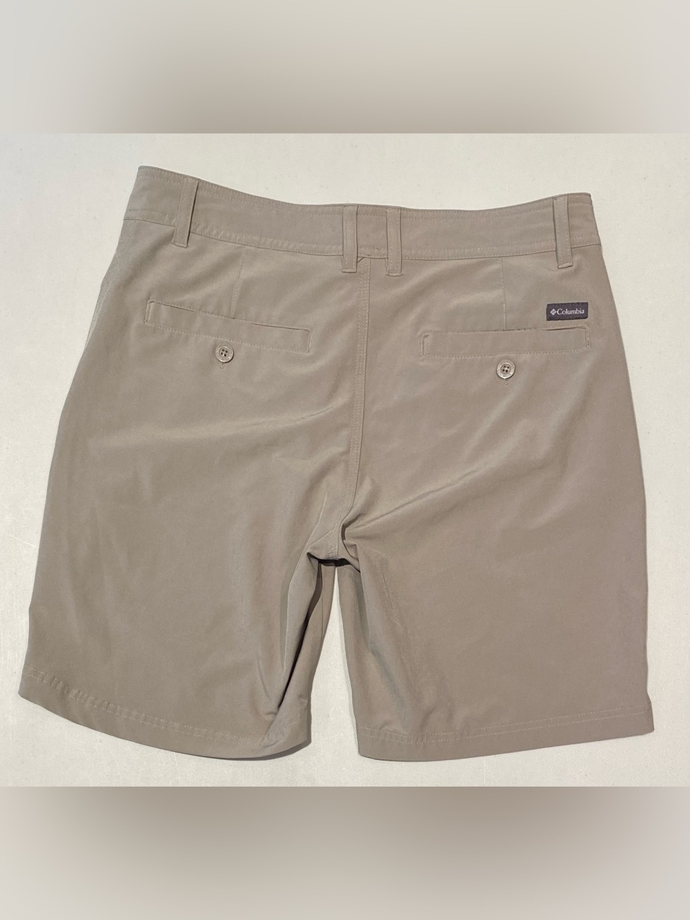 Columbia Men's Global Adventure III Shorts, Gray, size 30 (8" inseam) - Picture 2 of 7